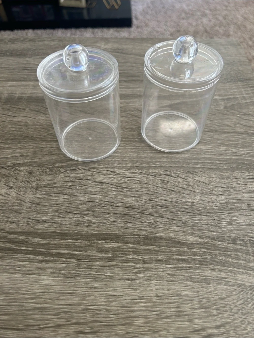 Clear Plastic Cups with Lids